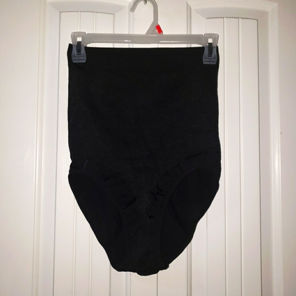 2/10 Body shapewear